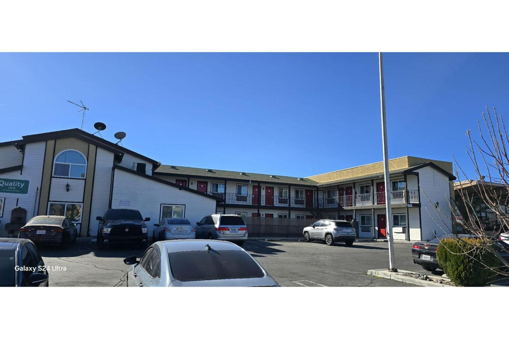 Hotel Avenida Victorville I 15 Exterior photo