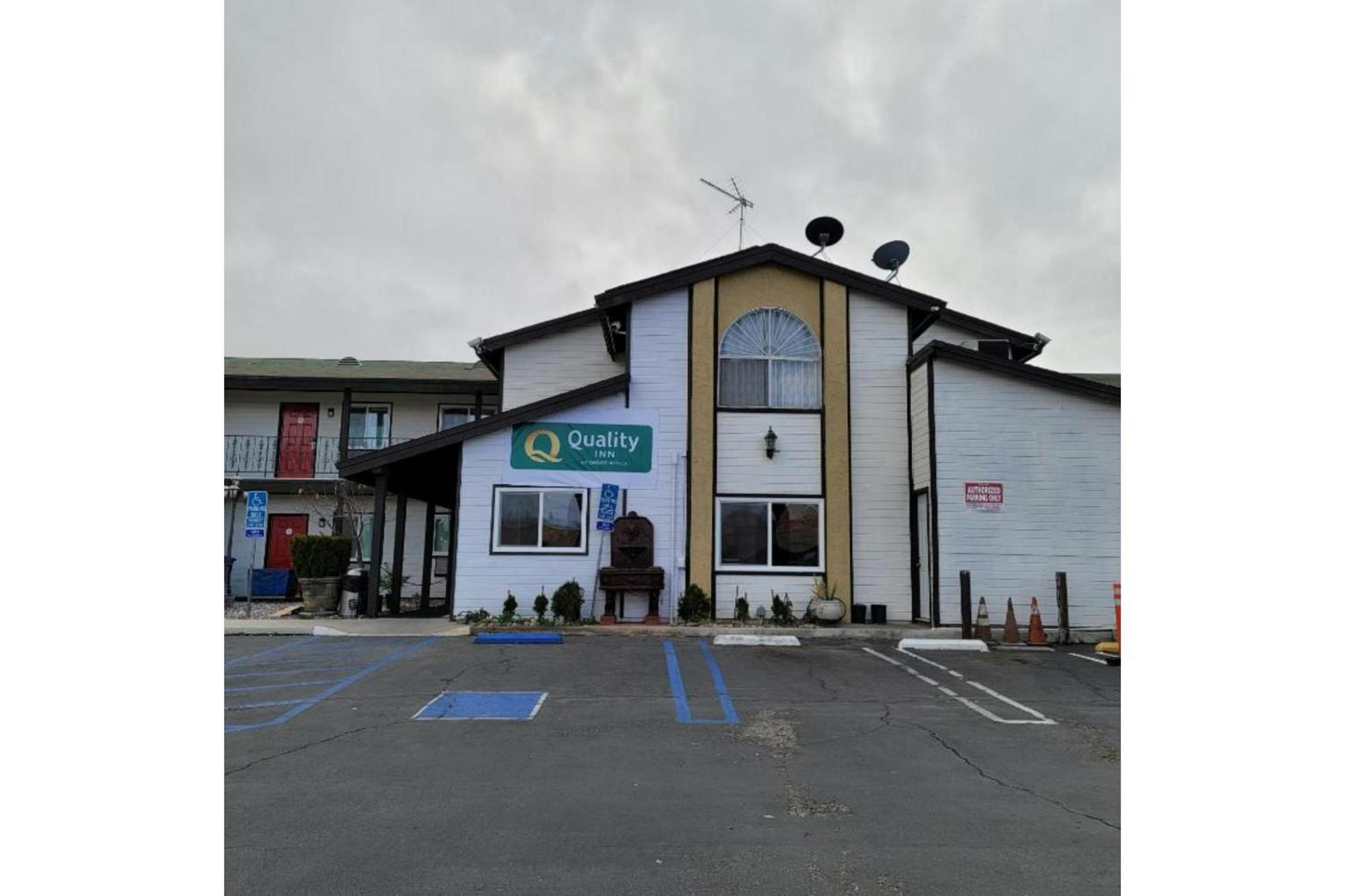 Hotel Avenida Victorville I 15 Exterior photo